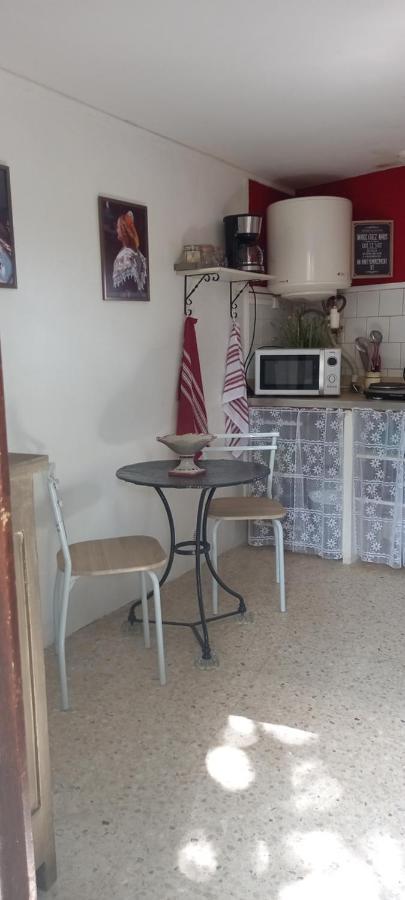 Casa vacanze Petite Maison Dans La Campagne A 10 Mn A Pied Du Centre *
